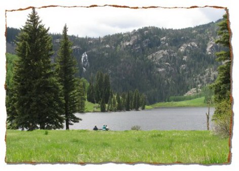 Cataract Lake and Cataract Falls - popular hiking area in Eagles Nest Wilderness